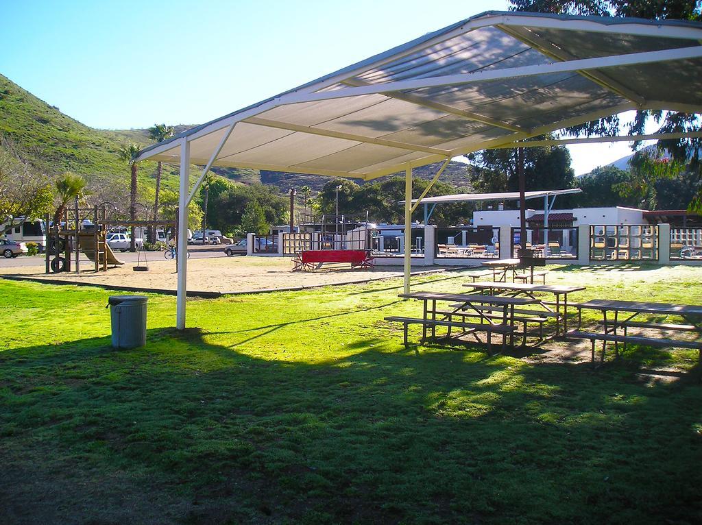 Pio Pico Camping Resort Cottage 4 Jamul Extérieur photo